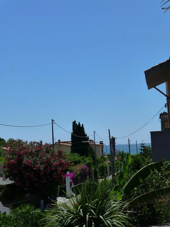 Casa Vacanza Appartamenti Al Mare カポテッラ イタリア